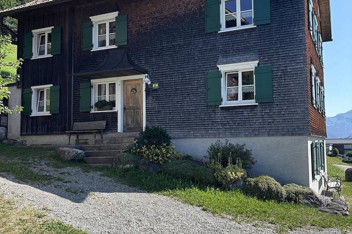 Ferienwohnung für 10 Personen, mit Terrasse und Garten