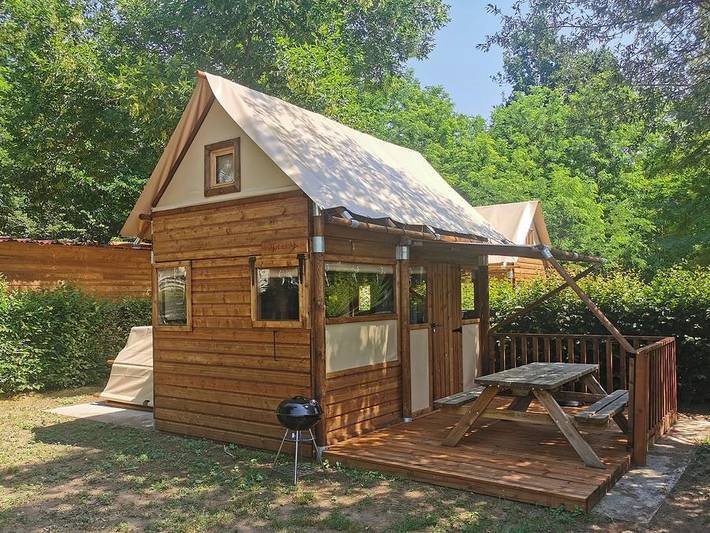 Tente pour 4 personnes dans Auvergne-Rhône-Alpes - 2