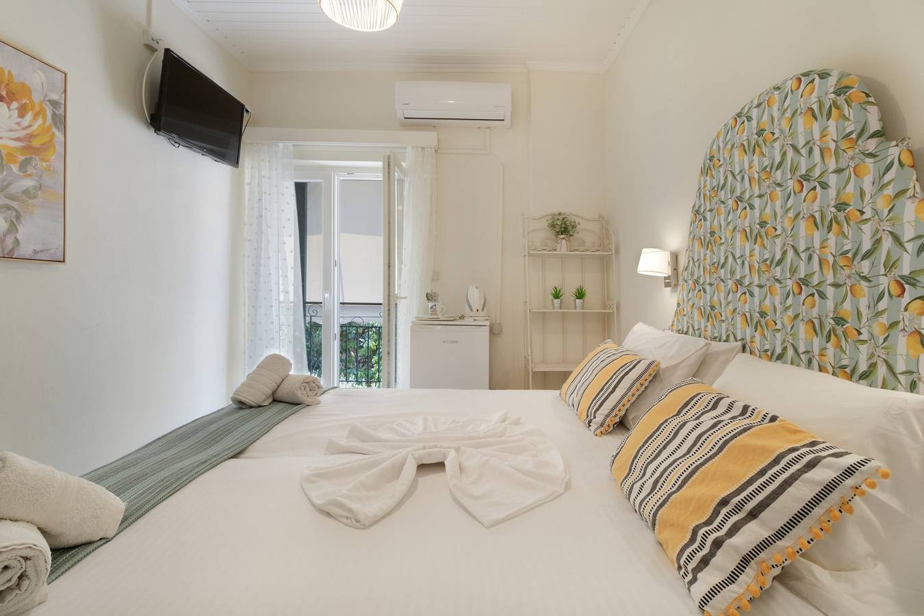 M2 Room with Wi-Fi and Air Conditioning in Nikiana, Alexandros