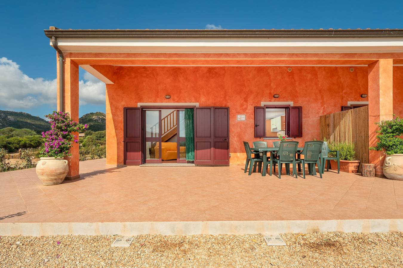 Casa Vacanze Gli Ulivi Palau - Lu Maccioni con Wi-Fi, A/C, Terrazze e Giardino in Gallura