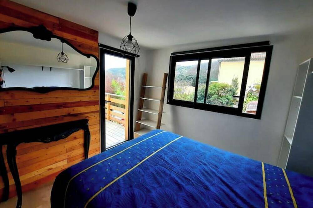 Appartement entier, Studio cosy près d'Aubenas et des thermes de Vals in Pont-de-Labeaume, Parc naturel régional des Monts d'Ardèche