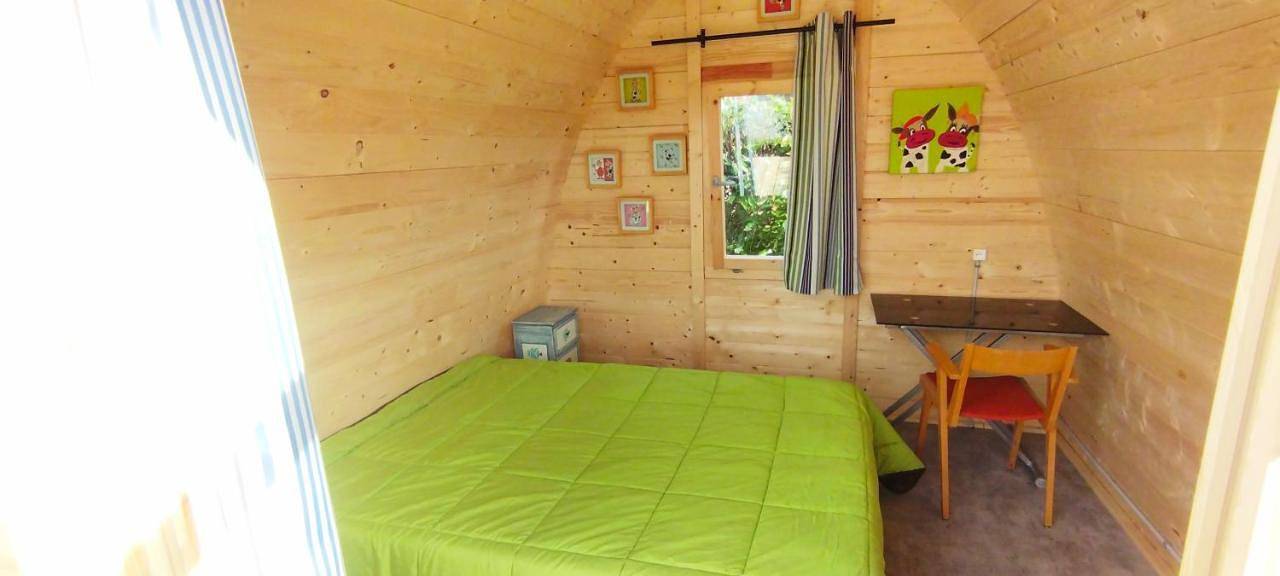 Pod in Camoël, Côte des Mégalithes