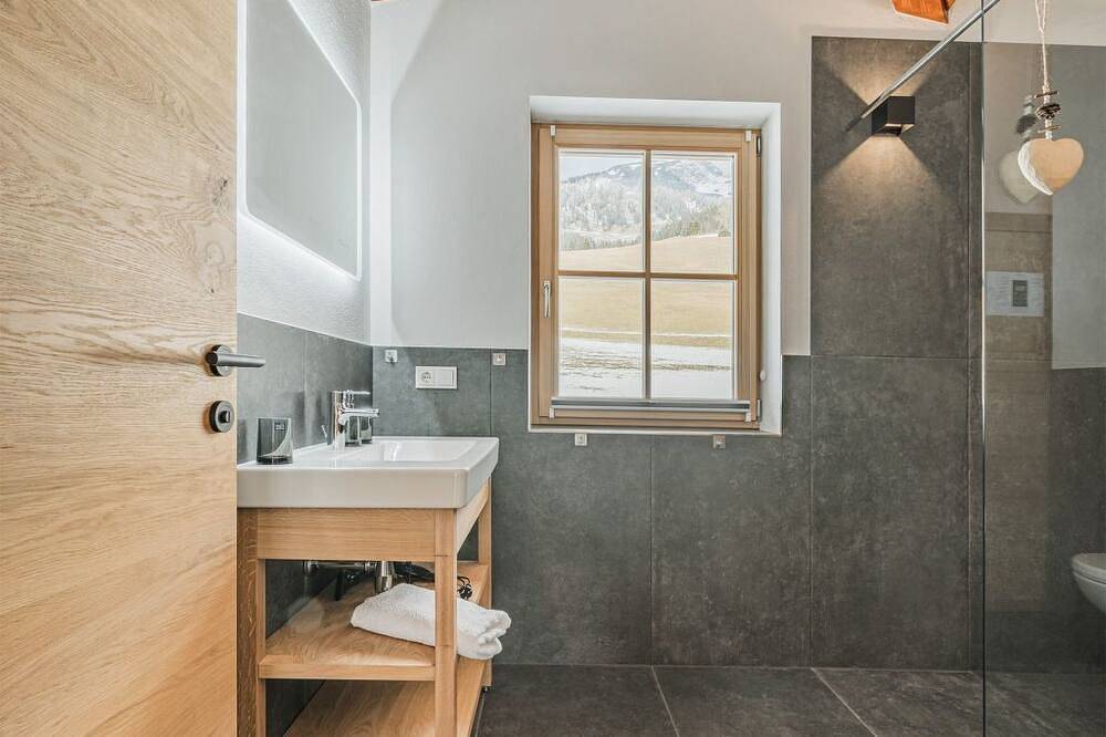 Ganze Wohnung, Dachstein West T5 in Salzkammergut-Berge, Rußbach am Paß Gschütt