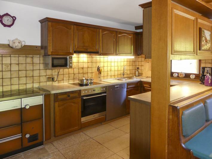 Ferienhaus für 24 Personen, mit Balkon und Terrasse sowie Garten in Uttendorf - 3