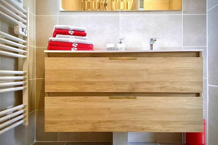 Location de vacances pour 3 personnes, avec jardin à Bardos - 4