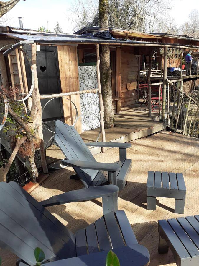 Location de vacances pour 2 personnes, avec piscine et balcon ainsi que jardin et vue à Couze-et-Saint-Front - 2