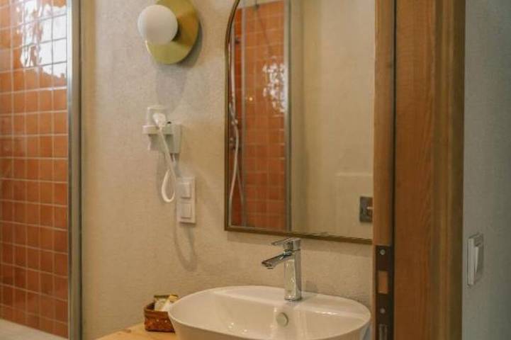 Adorable 1-bedroom hotel with Ac in vibrant Antalya-Twin Room with Balcony in Side, Manavgat