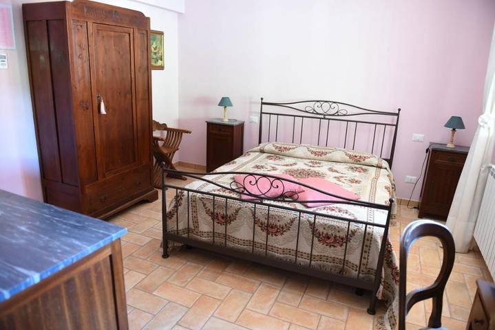 Maison d’hôte pour 2 personnes, avec Terrasse et Jardin ainsi que Piscine et Vue dans Ombrie - 2