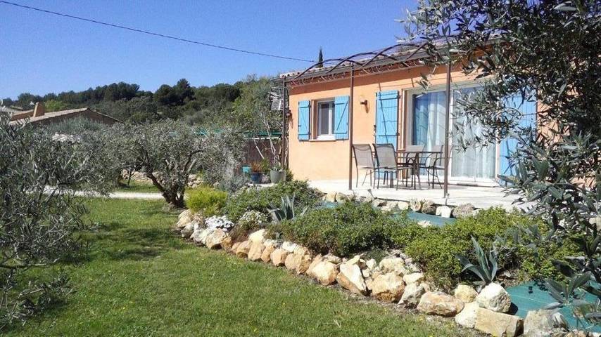 Location de vacances pour 4 personnes, avec jardin à Tavernes - 3