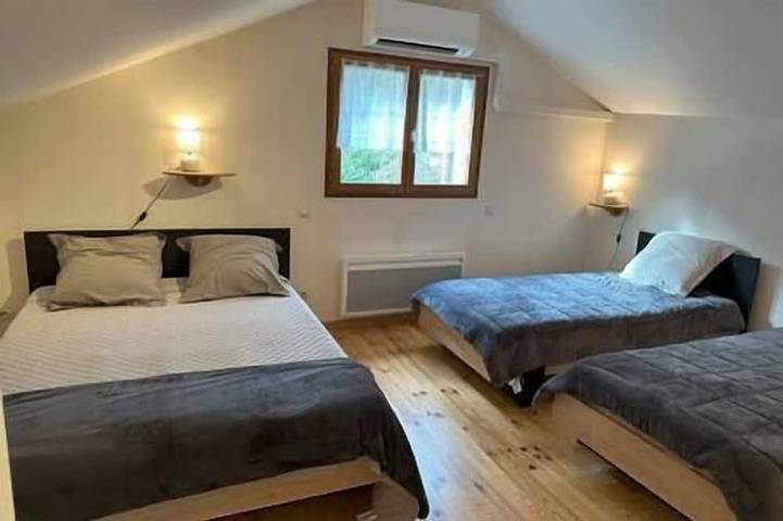Ganze Wohnung, Orient - Spacieux Duplex 4 Personnes in Saint-Martin-d'Uriage, Isère
