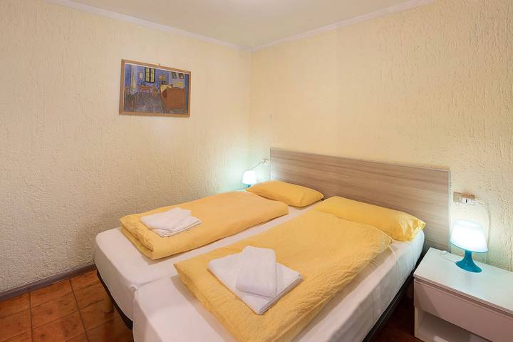 Hel studio-lejlighed, Studio Apartment 'Baite Costaccia Appartamento 2' with Mountain View, Balcony and Wi-Fi in Livigno, Stilfser Joch National Park