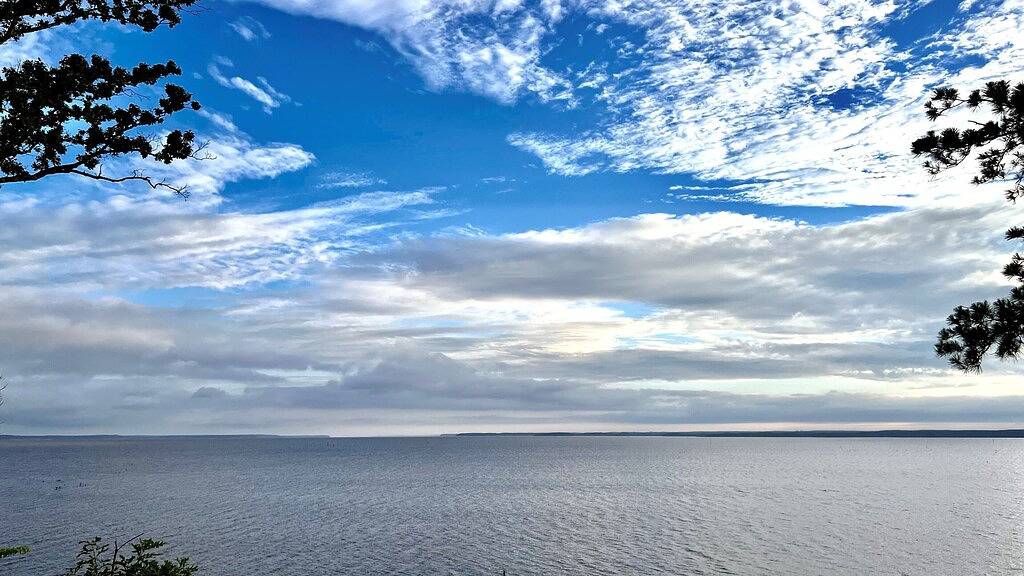 Luxury Waterfront Lodge In Toledo Bend Lake in Toledo Bend Reservoir