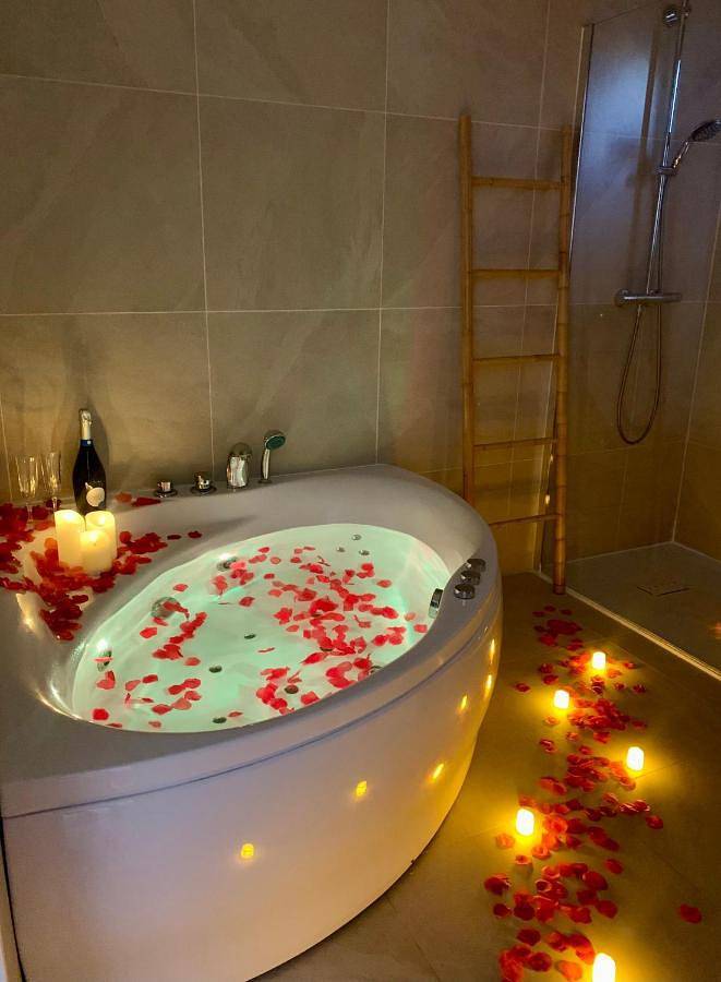 Appartement de vacances pour 2 personnes, avec terrasse et jacuzzi - 1
