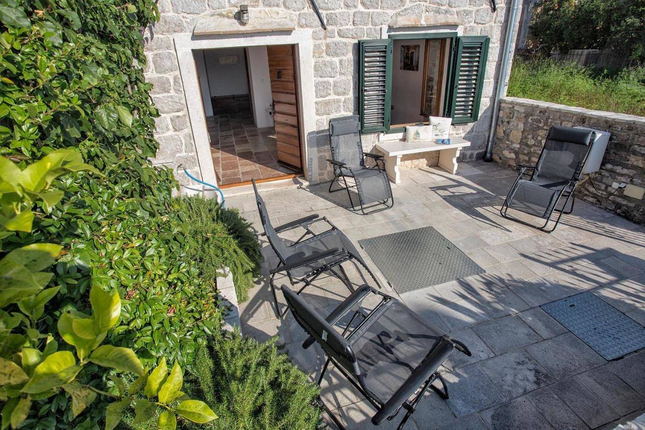 Villa Ruza, Donja Lastva in Tivat, Bay of Kotor
