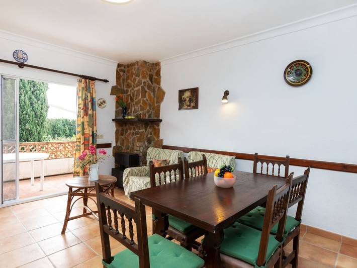 Gîte pour 5 personnes, avec Terrasse et Jardin dans Sant Martí d'Empúries - 2