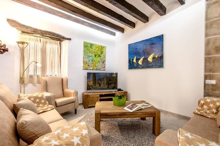 Maison de vacances "Horta 55" avec piscine, Wi-Fi, climatisation, jardin et terrasses in Pollença Town, Pollença