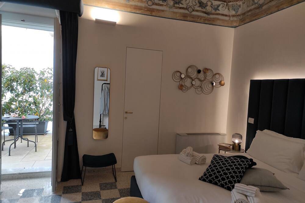 1940 Luxury Accommodations - Suite Zaffiro in Ostuni, Salento