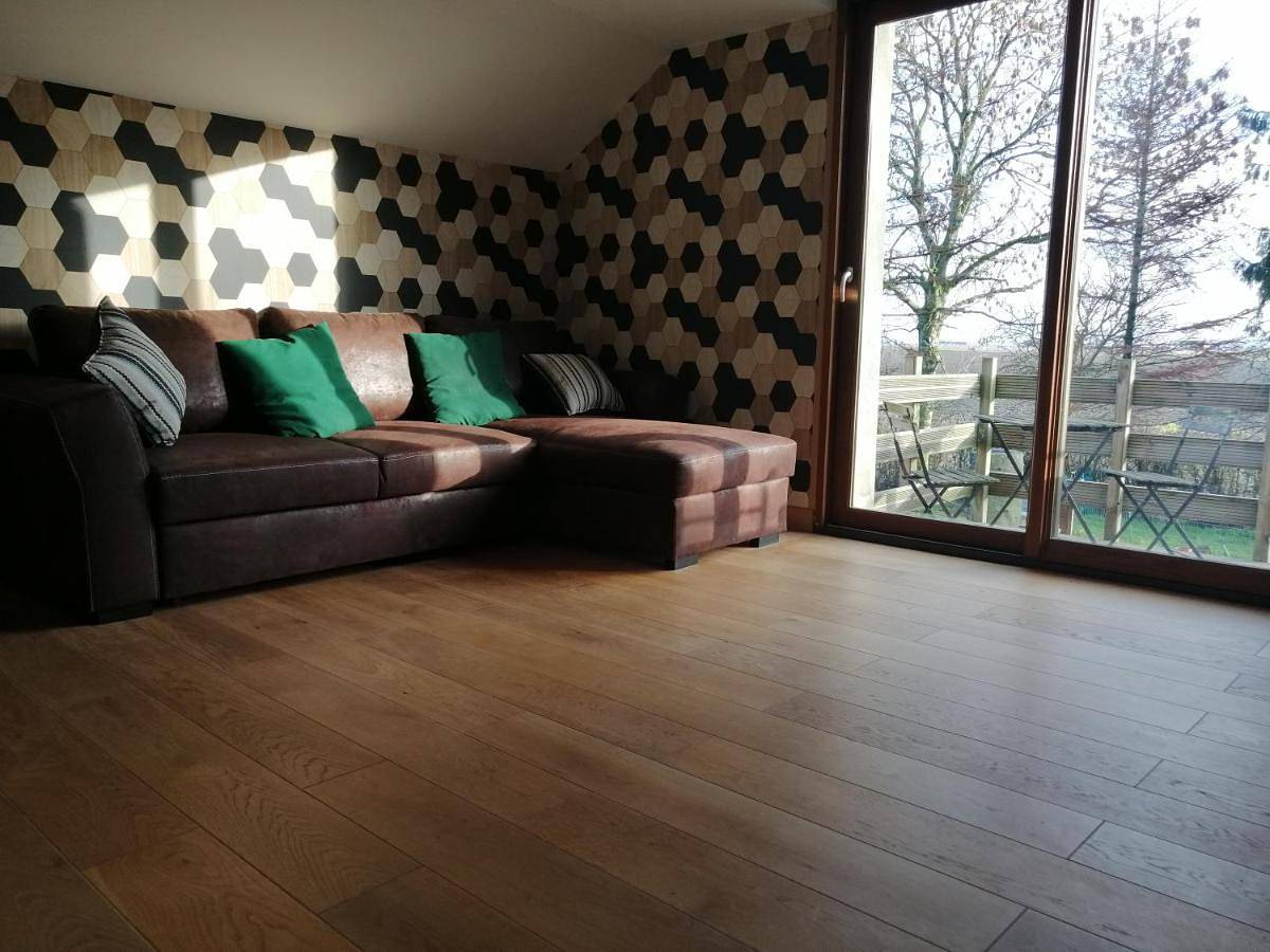 Appartement entier, Studio with Balcony in La Bassée, Région de Lille