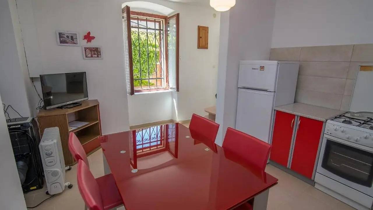 Cijeli apartman za odmor, Ferienwohnung für 5 Personen (54 m²) in Mali Lošinj in Mali Lošinj, Lošinj (Kvarnerski zaljev)