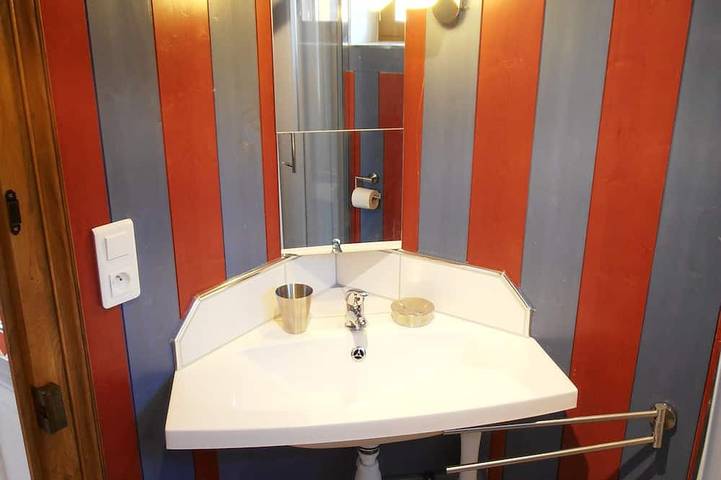 Gîte pour 4 personnes, avec piscine et jardin à Decize - 2