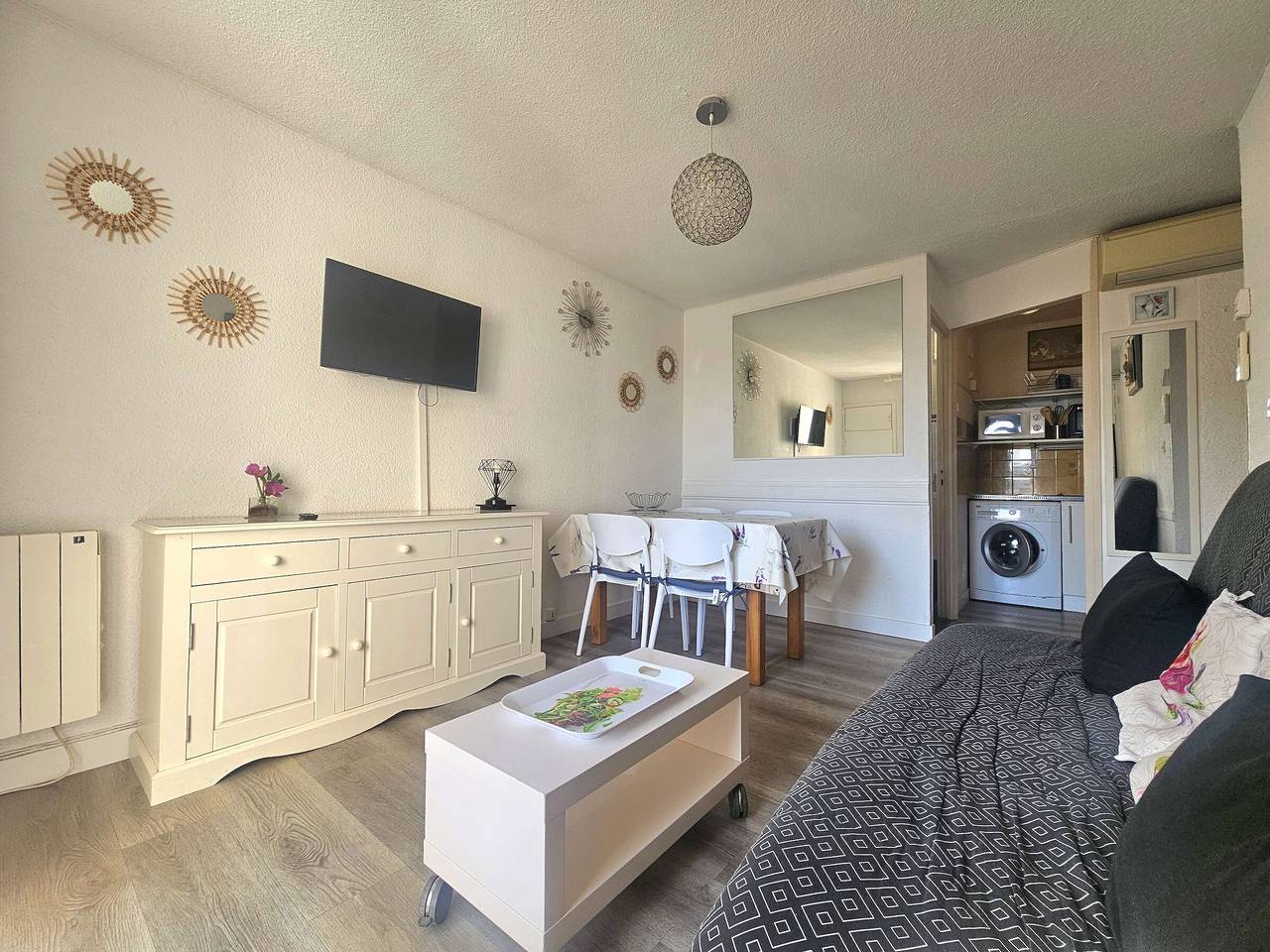 Entire apartment, Beautiful 1Br with Parking, Ac and Wifi - Balaruc-les-Bains in Balaruc-les-Bains, Mediterranean Coast (France)