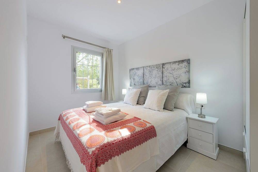 Es Reces, Modern House In The Countryside in Sant Jordi de ses Salines, Sant Josep de sa Talaia