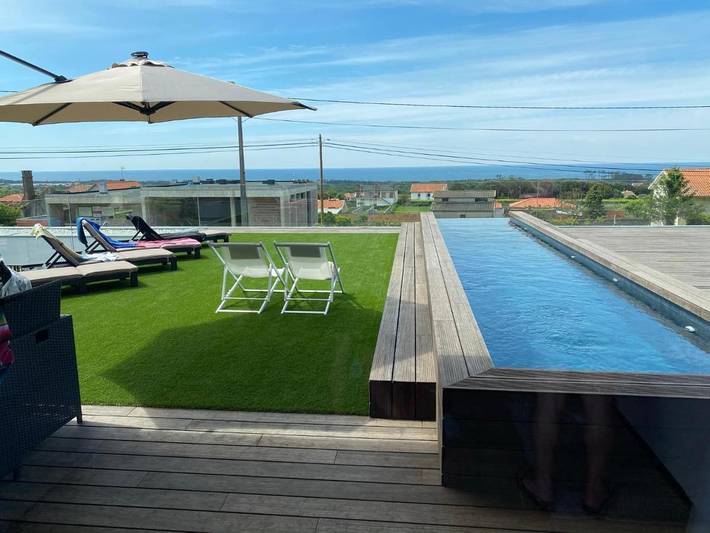 Location de vacances pour 6 personnes, avec terrasse ainsi que piscine et vue dans Castelo do Neiva - 2
