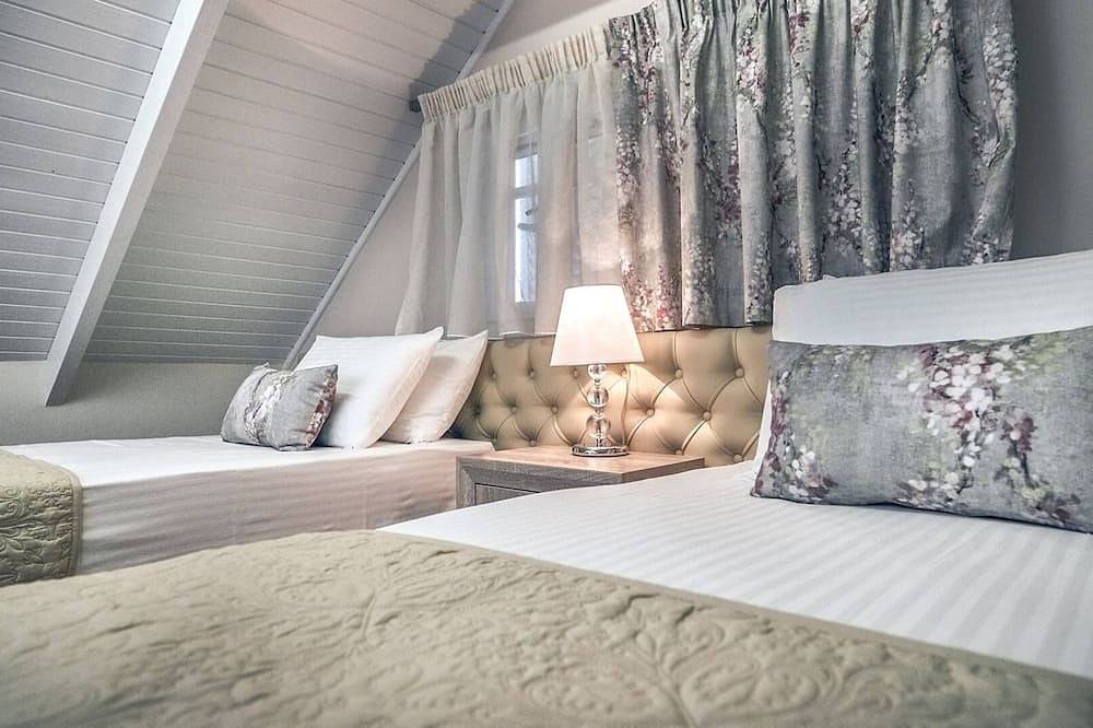 Coral Villa mit privatem Pool und Garten, 2 Schlafzimmer 100 m vom Meer in Kipseli, Zakynthos