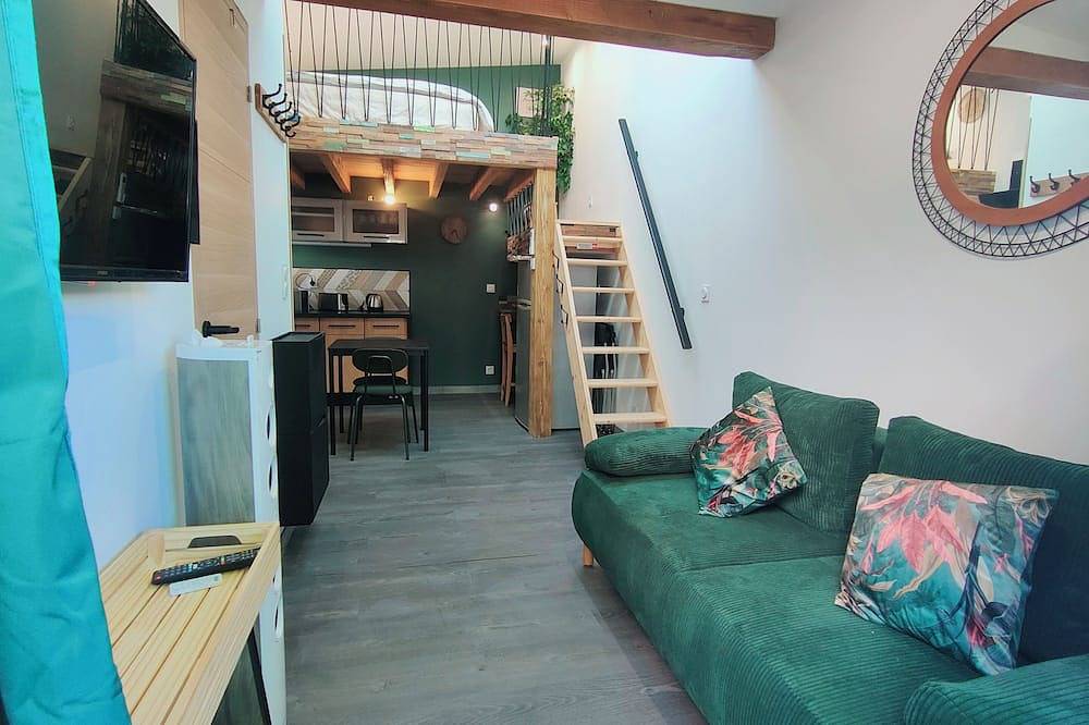 Apartamento entero, Etage Privatisé 2 Chambres + Pdj in Saint-Médard-en-Jalles, Región de Burdeos
