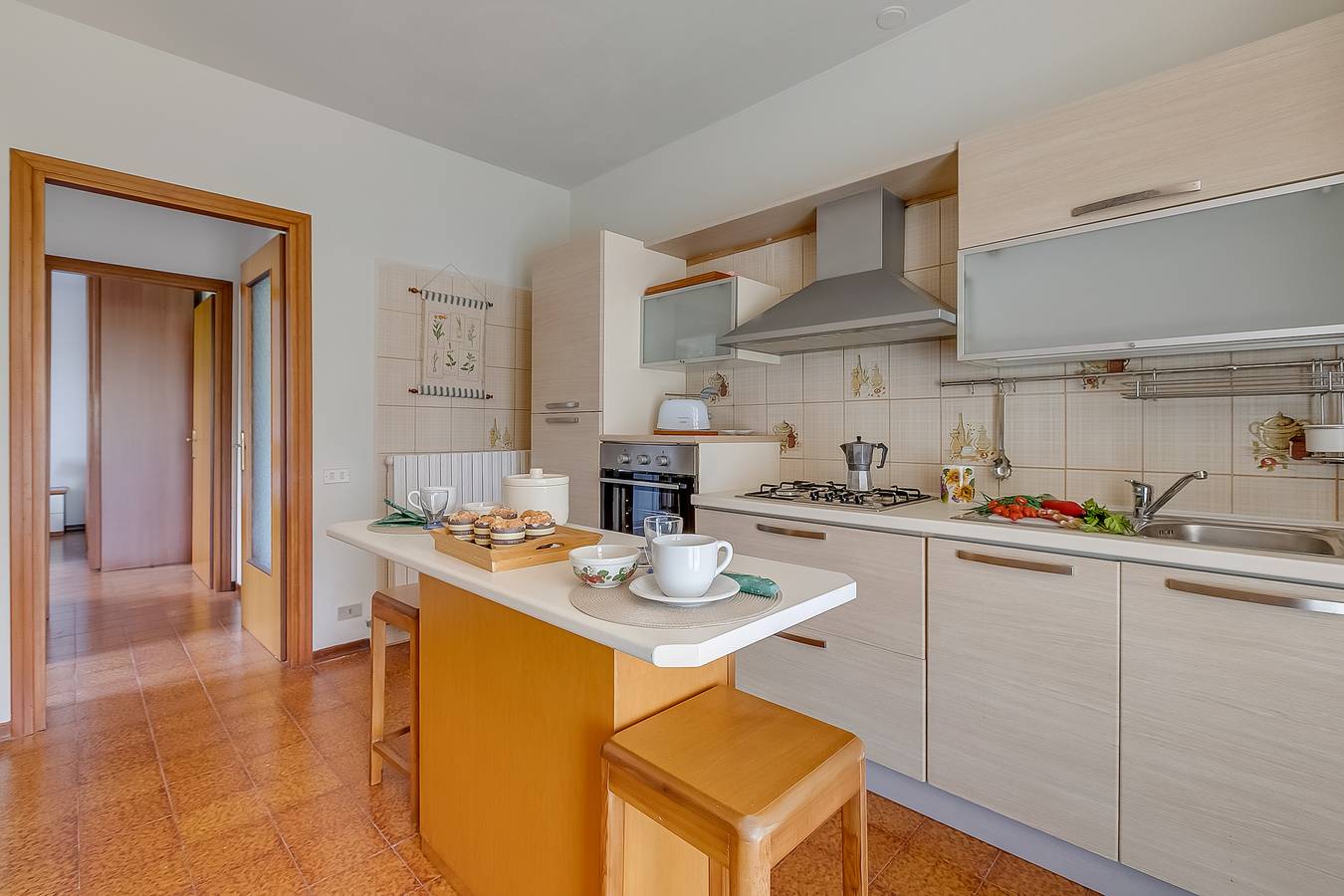 Apt. Giulia: Sunny Terrace and Lake View in Laveno in Laveno, Laveno-Mombello