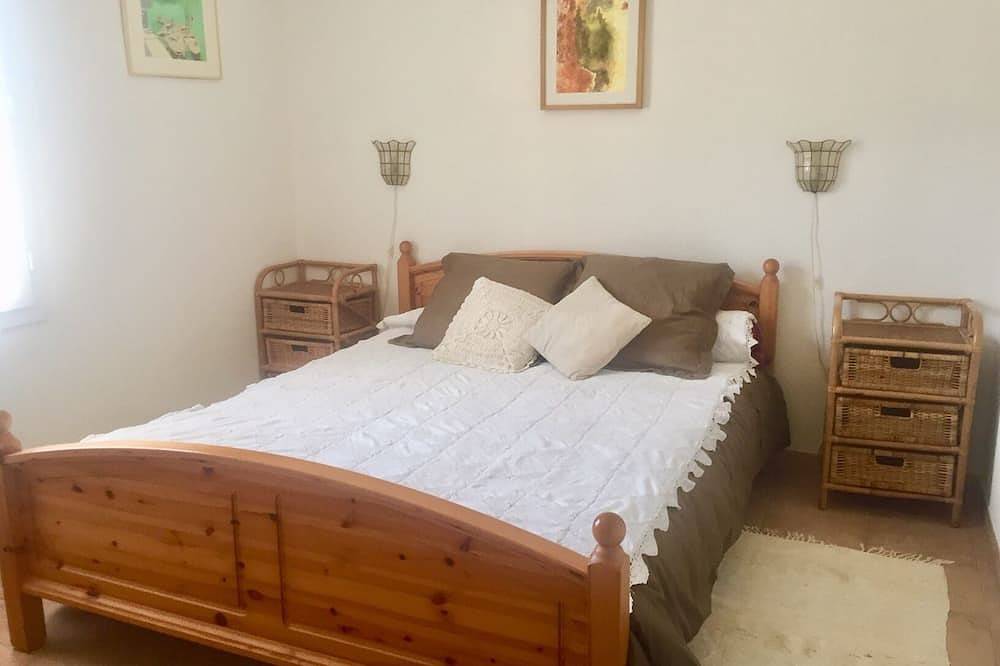 Les Romarins\" house with splendid lake view   in Esparron-de-Verdon, Parc naturel régional du Verdon