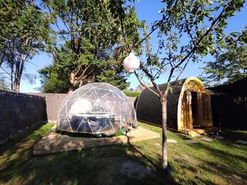 Maison de campagne pour 4 personnes, avec jardin et jacuzzi, animaux acceptés à Pruniers-en-Sologne