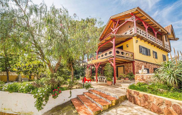Casa de vacaciones para 7 personas, con vistas y jardín además de piscina y terraza - 1