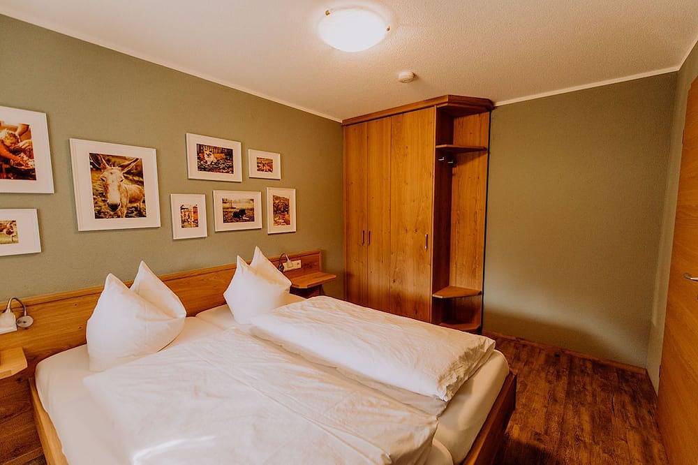 Ganze Wohnung, Ferienwohnung mit 2 Schlafzimmer in Simonswald, Südschwarzwald