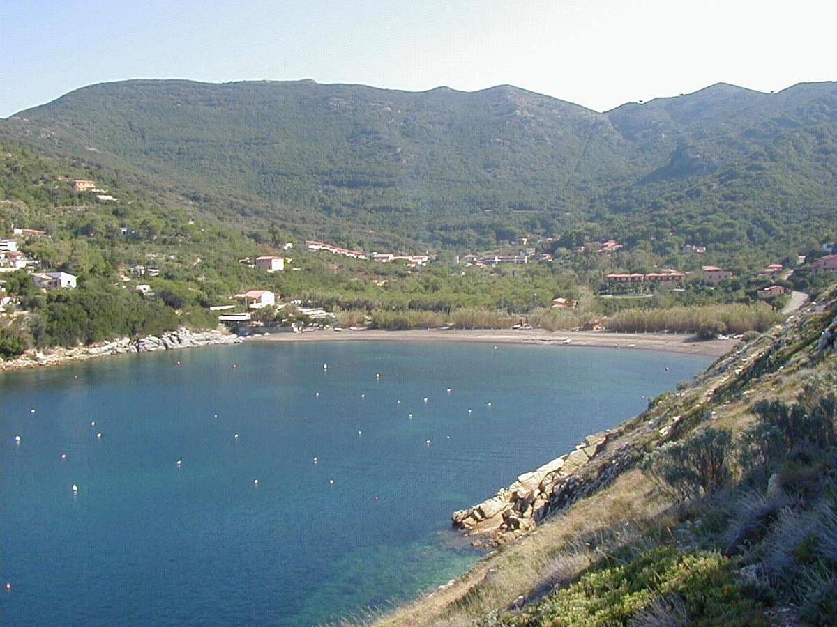Camping Sole e Mare in Nisporto, Riotorto