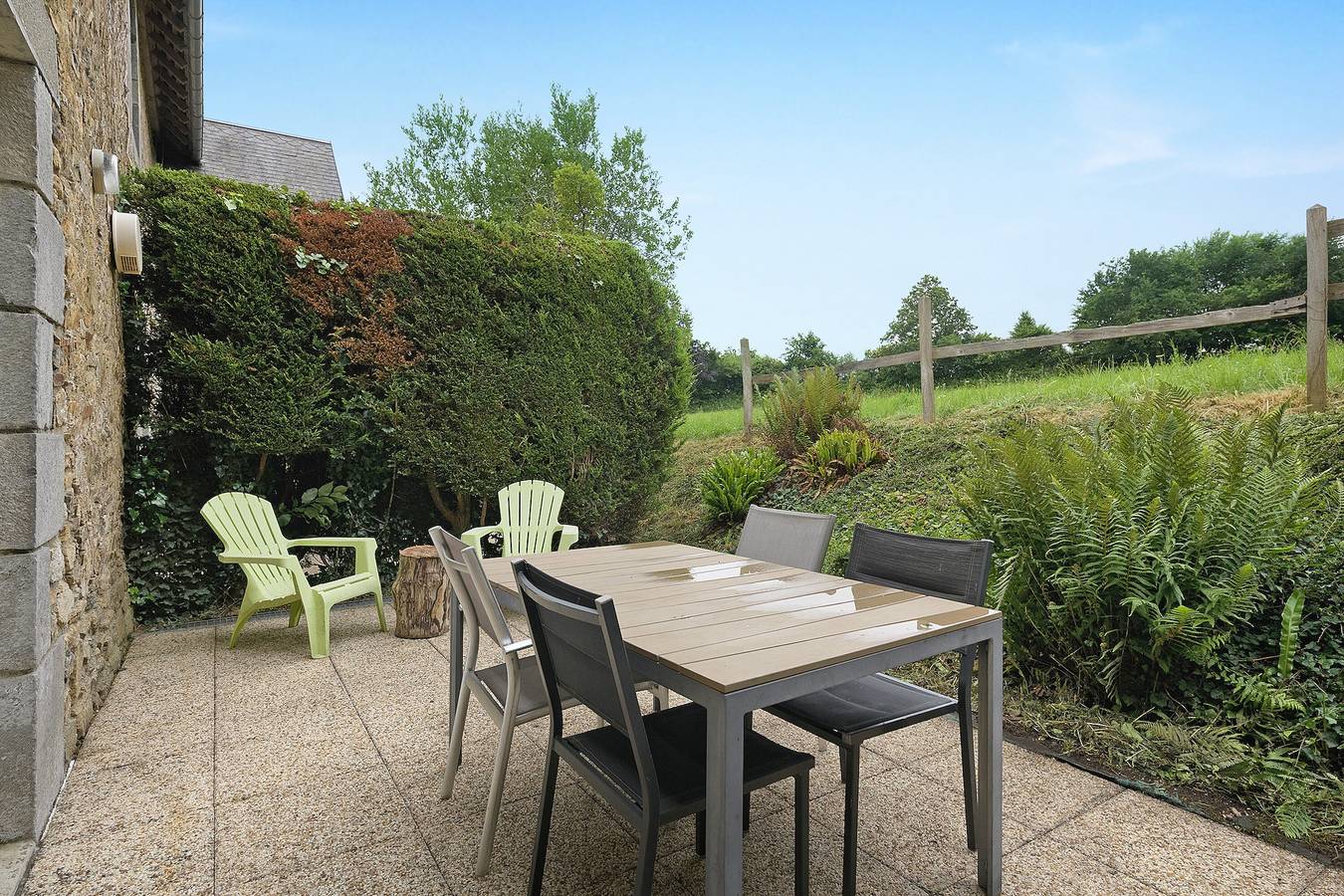 Domaine de la dauvinerie, gîte essentiel in Gratot, Région de Coutances