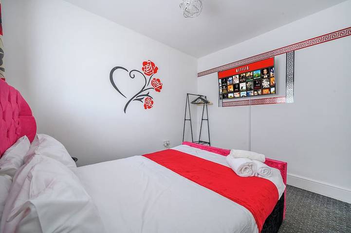 Holiday rental for 6 people, with hot tub and garden in Leeds