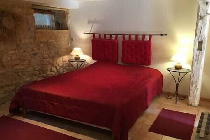 Location de vacances pour 9 personnes, avec piscine, animaux acceptés à Sainte-Mondane - 2