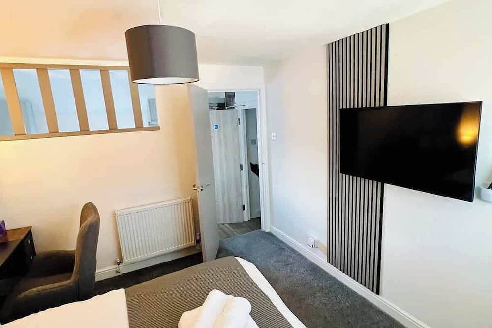 Entire apartment, Studio 4@Bransford Rd in Worcester, Worcestershire