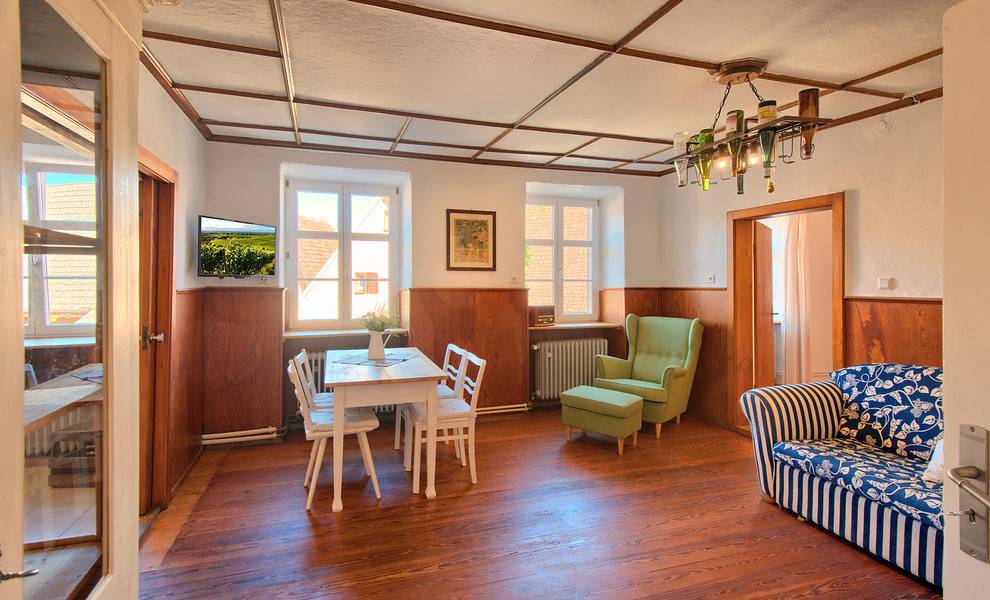 Ganze Ferienwohnung, Alter Winzerhof - Vorderhuus, 53 qm, 1 Schlafzimmer, max. 2 Personen in Sulzburg, Südschwarzwald