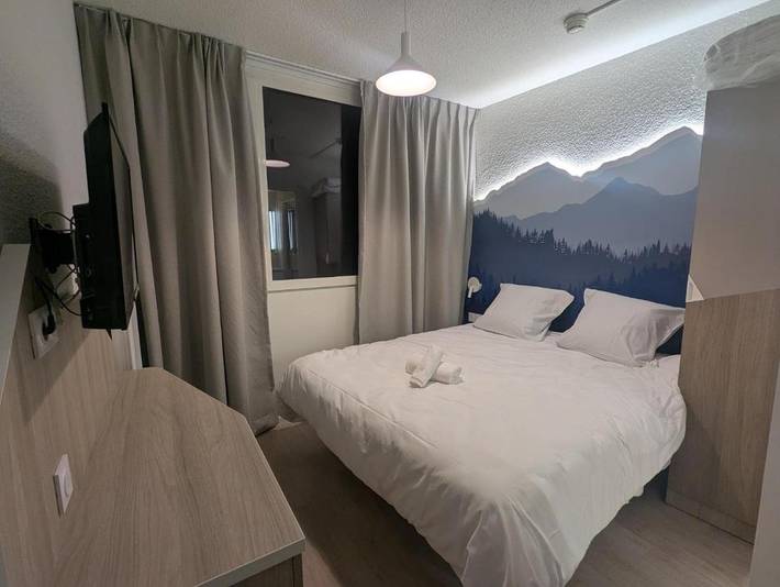 Parc de vacances pour 2 personnes, avec piscine dans le Sud de la France - 3