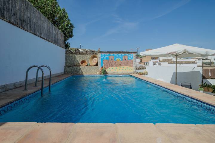 Casa rural para 10 personas, con Jardín en La Puebla de los Infantes