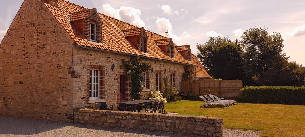 Gîte pour 7 personnes, avec jardin et terrasse