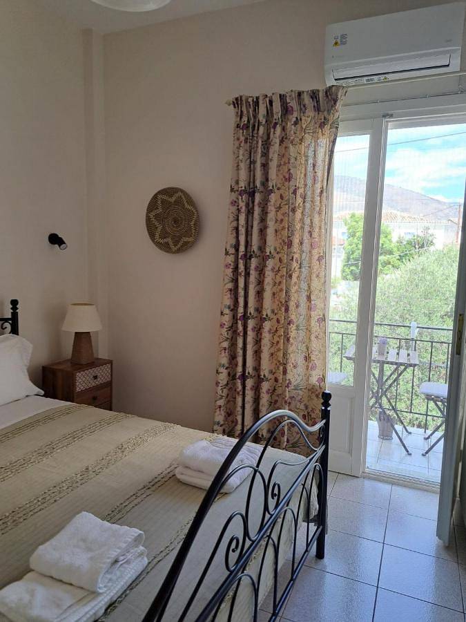 Gîte pour 2 personnes, avec jardin à Galaxidi - 3