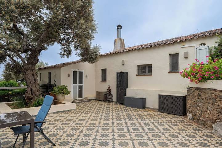 Chalet para 8 personas, con terraza y jardín - 1