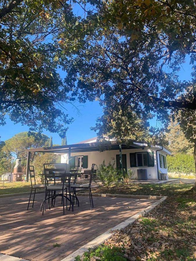 Casa vacanza per 2 persone, con panorama e giardino in Pisticci