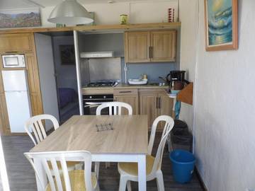 Gîte pour 4 personnes, avec jardin et vue, adapté aux familles à Nouan-le-Fuzelier