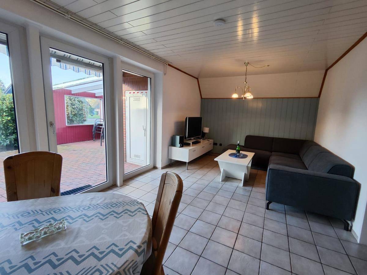 4 Personen Ferienhaus in zweiter Reihe zum Deich in Otterndorf in Otterndorf, Cuxland