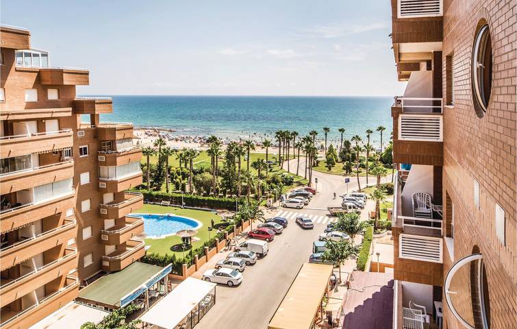 Entire holiday apartment, Sea View Apartment with Garage & Pool in Marina d'Or, Oropesa del Mar