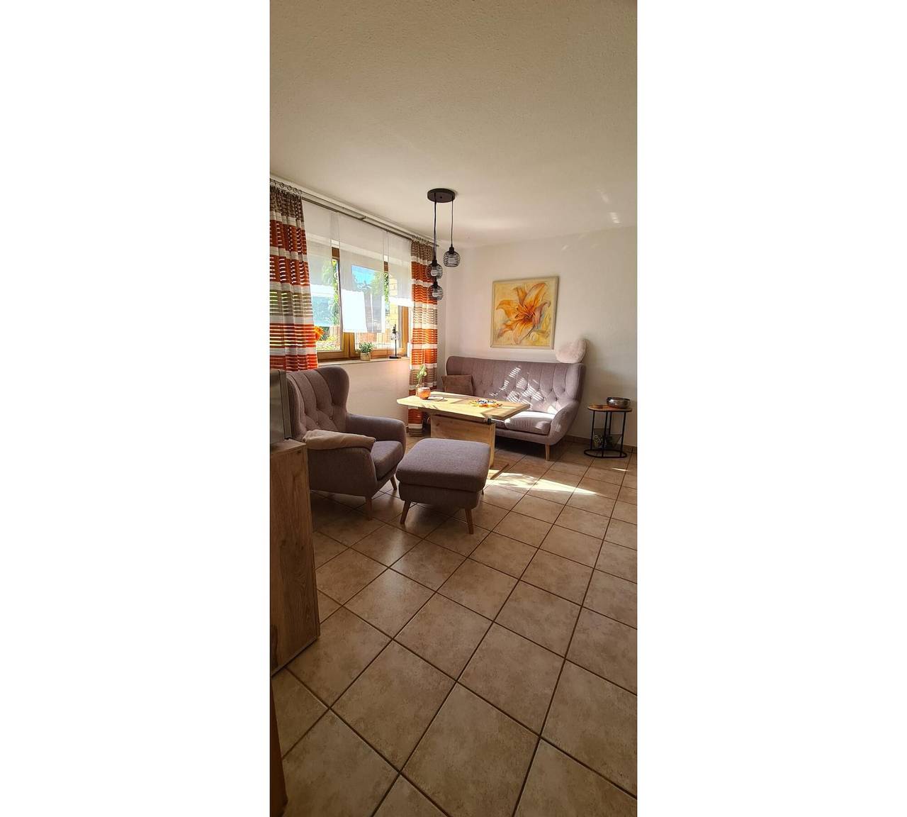 Ganze Wohnung, Ferienwohnung 'Zum Plauderbaum' mit privater Terrasse, privatem Garten und privater Außenwhirpool  in Balve, Märkischer Kreis